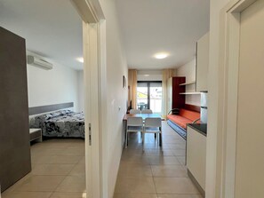 Apartamento, 1 habitación, balcón | 2 dormitorios