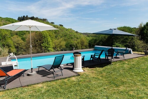 Maison de vacances en Périgord Noir avec piscine privée, terrasse et Wi-Fi