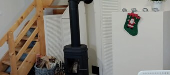 Year-round holiday home with fireplace, 3 bedrooms