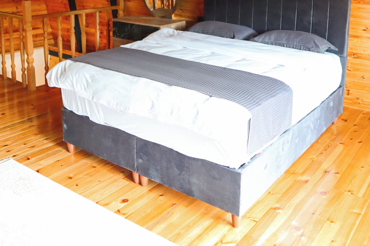 エコノミー バンガロー バルコニー ヒルビュー