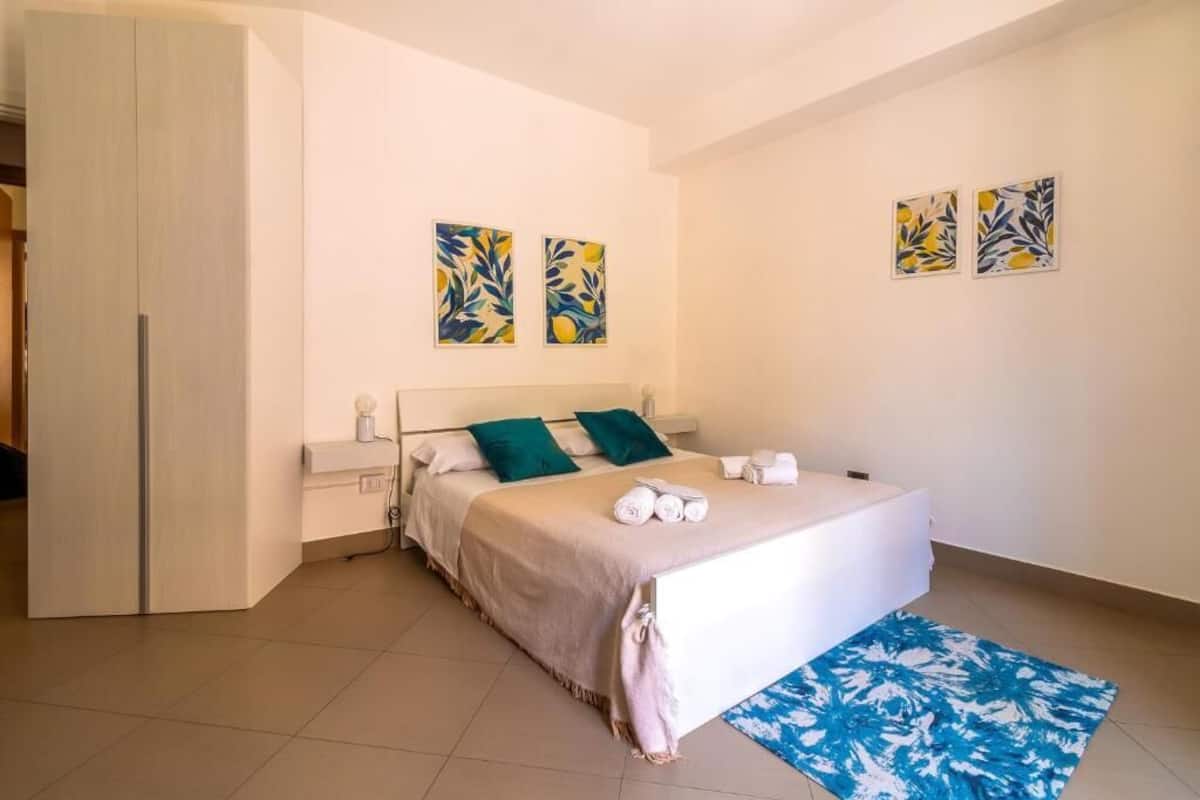 Habitación triple Confort, balcón, vistas a la ciudad