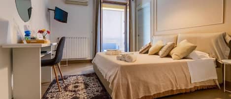 Deluxe Double Room, City View | In-room safe, free WiFi