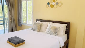 Standard Double Room, Balcony, Garden View