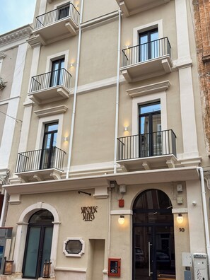 Fachada de la propiedad