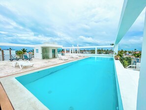 Pool - CARIBBEAN DUCASSI Tropicana HOTEL (Punta Cana)