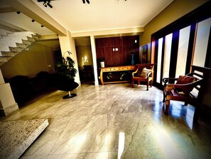 Immagine non classificata, 3 di 9, pulsante