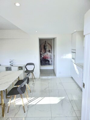 Interior - Souplex villa Nice Fabron exclusive pool sea view, 3 min beach, streetcar, shops (Nice)