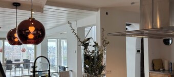 Top location: Lichtdurchflutetes offenes Haus