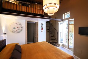 Duplex luxo, várias camas, no jardim