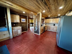 Interior - Mountain View Country Retreat – Just 5 Miles from Cody, WY (Cody)