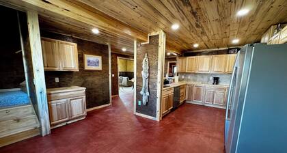 Mountain View Country Retreat – Just 5 Miles from Cody, WY