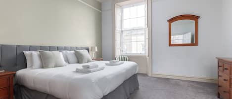 2 bedrooms, iron/ironing board, travel crib, WiFi (free)