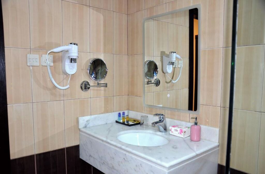 ห้องน้ำ