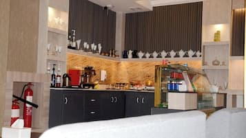 بار (في المنشاة)