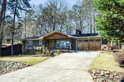 59MalaWy |West Gate Area | Sleeps 6