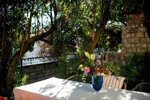 Apartment, 1 Bedroom | Tempat makan luar