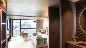Premium Room | Una cassaforte in camera, tende oscuranti, insonorizzazione