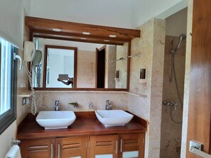 Bathroom - Amazing two bedroom Penthouse at Aligio Aparthotel (Las Terrenas)