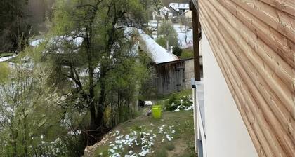 Chambre avec vue sur le Néron au coeur de la Chartreuse