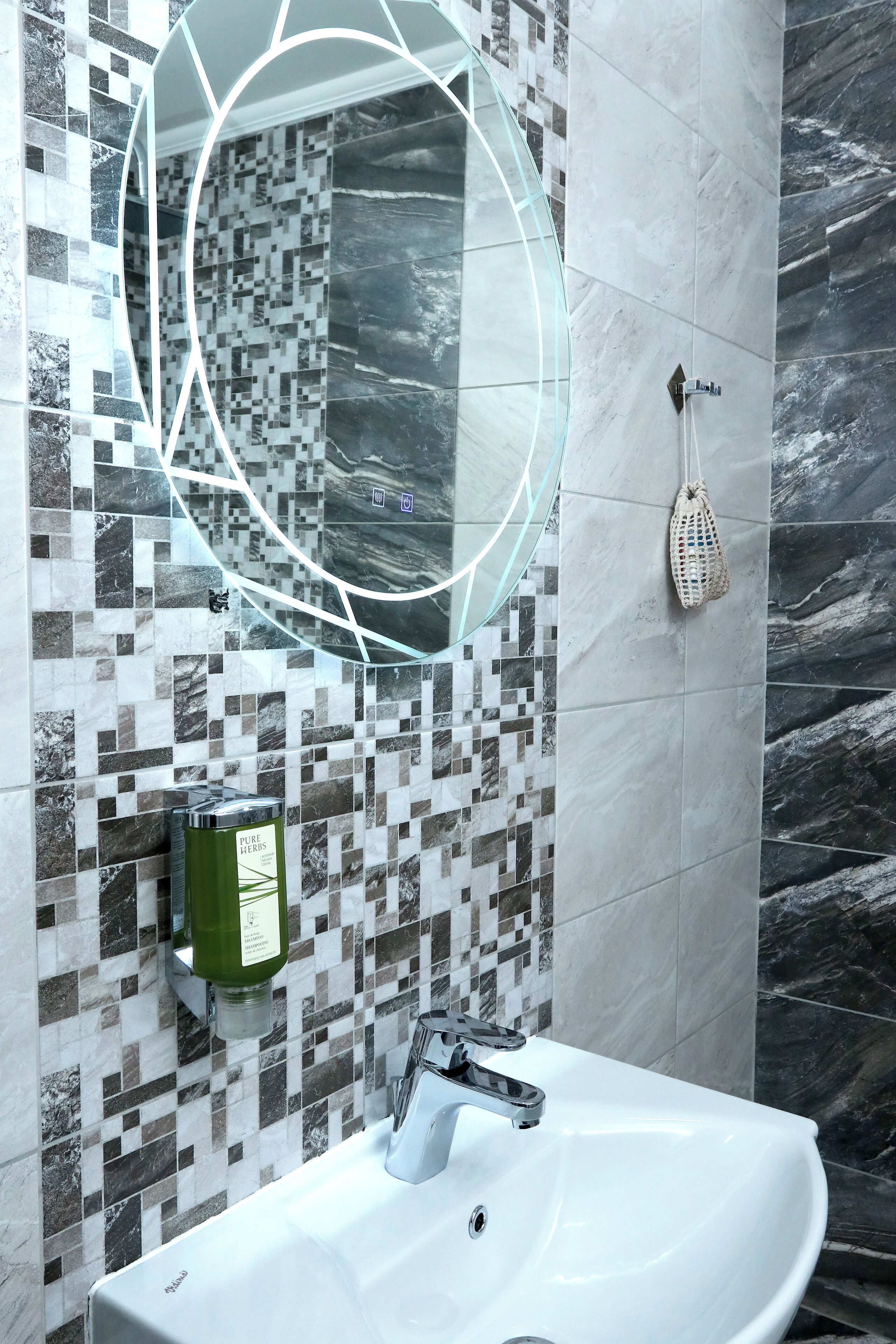 Standard Studio | Bathroom | Shower, hair dryer, slippers, towels