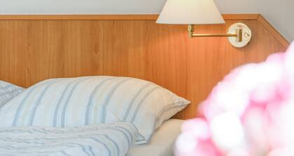 Room 'Doppelzimmer 2 Haupthaus' with Shared Terrace and Wi-Fi