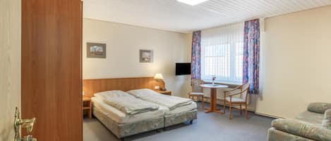1 Schlafzimmer, WLAN, Bettwäsche