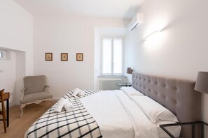 Departamento, 2 habitaciones, cocina | Tabla de planchar con plancha y wifi gratis