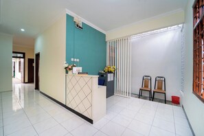 Unclassified image, 2 of 49, button - House Of Cokro By ARBA (Kota Yogyakarta)