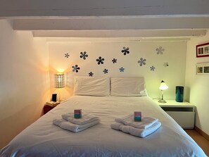 1 Schlafzimmer, Bügeleisen/Bügelbrett, Bettwäsche