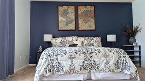 Room - Modern & Cozy Retreat Near Camp Lejeune, Pet Friendly, 30+ days Stays (Jacksonville)