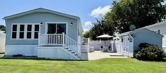 Assateague Pointe Resort Community, relaxing for parents and fun the kiddos