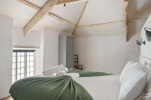 2 室のベッドルーム、アイロン / アイロン台、旅行用ベビーベッド、WiFi