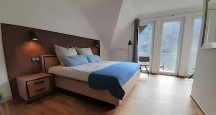 Charmante Frühstückzimmer mit Balkon und Moselsicht für 2 personen (17 m²) in Ediger-Eller