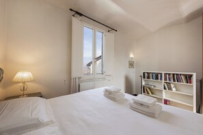 Iron/ironing board, free WiFi - Fossi Panoramic Terrace by MMega (Florence)