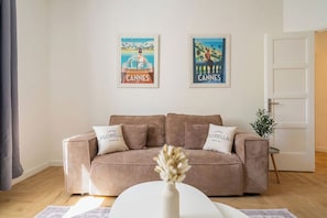 Living area - Le Doux Séjour confort moderne en centre au calme (Cannes)