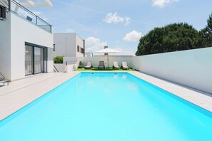 Piscina a l'aire lliure 