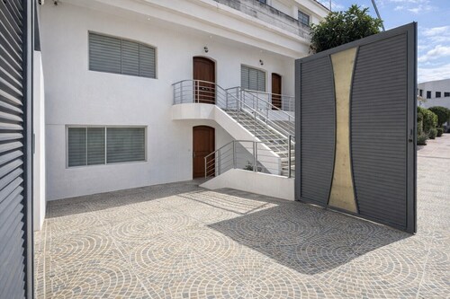 Charming 2-Bedroom Villa with Terrace & Private Parking in El Jadida