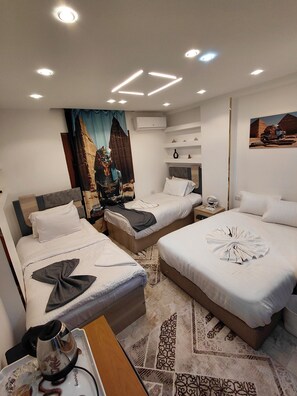 Superior Double or Twin Room, Hill View - makan pyramids view inn (Giza Governorate)