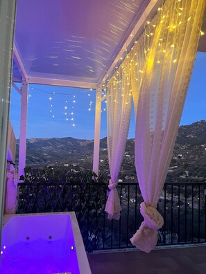 Bañera de hidromasaje exterior