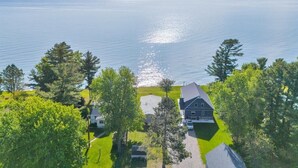 Unclassified image, 2 of 43, button - Panoramic Water Views (Lexington)