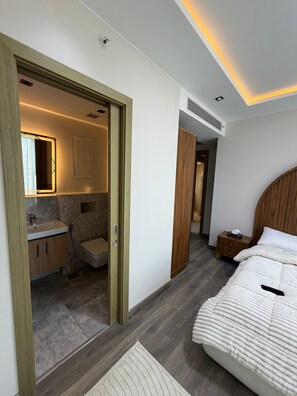 Luxury Apartment, Park View - ELITE Iconic 3BR Apartment - ZED Towers (Sheikh Zayed City)