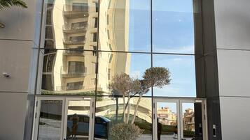 Luxury Apartment, Park View | Exterior detail