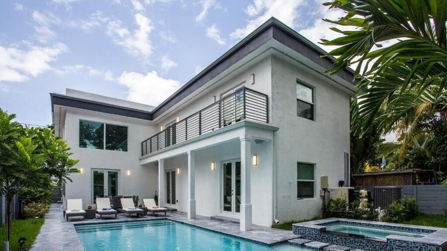 Casa Hermes Wilton Manors