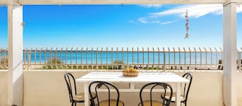 Nella Suites - Trilo PT