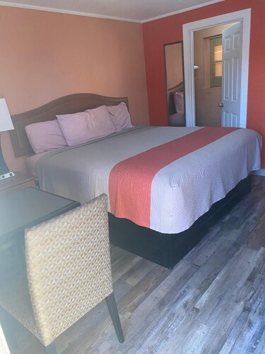 Relax Inn Daingerfield Near Mount Pleasant TX