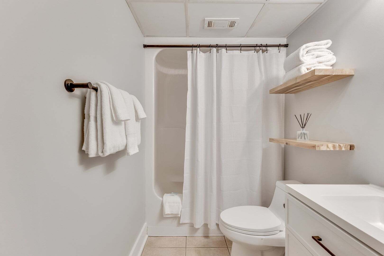 Hair dryer, towels
