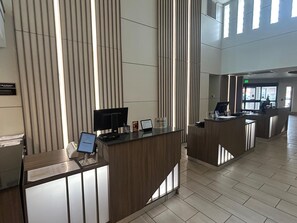 Reception - Executive Residency By Best Western Denver East (Denver)