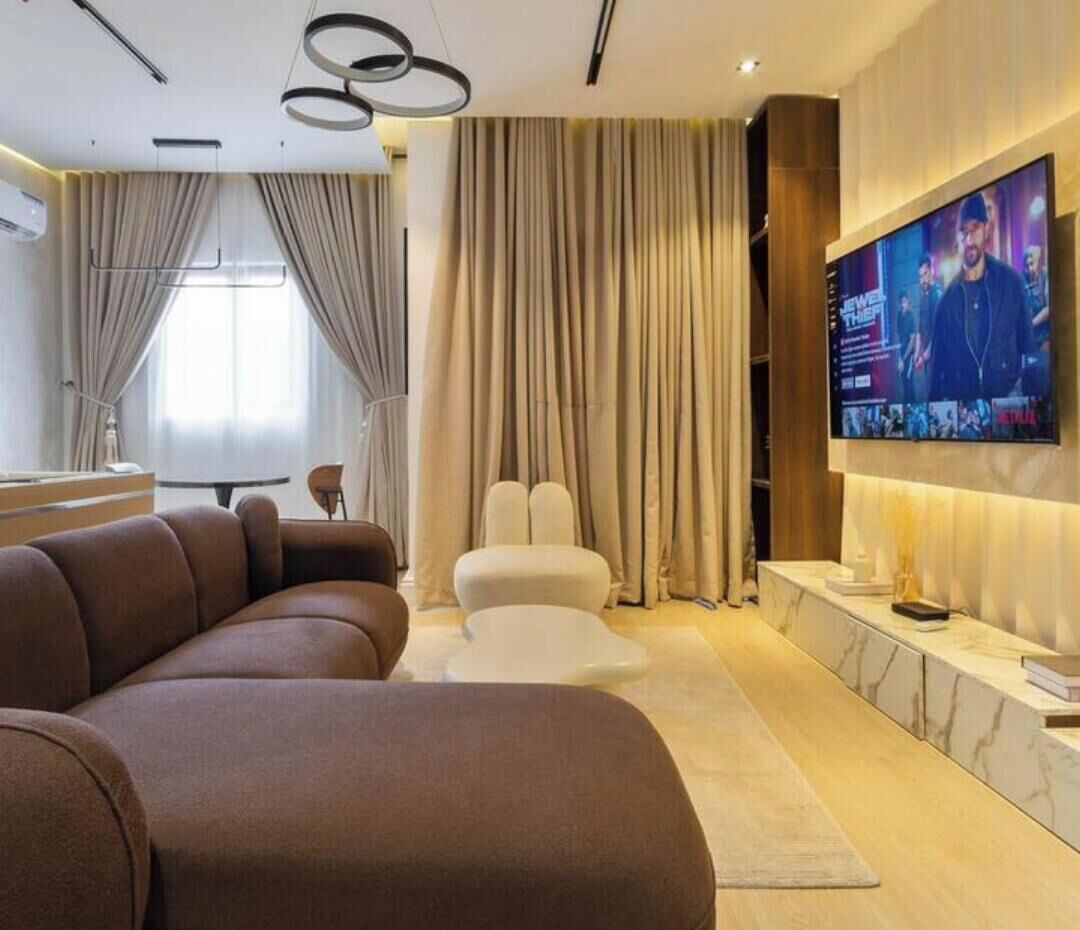 Standard Apartment, Balcony, City View | Living area