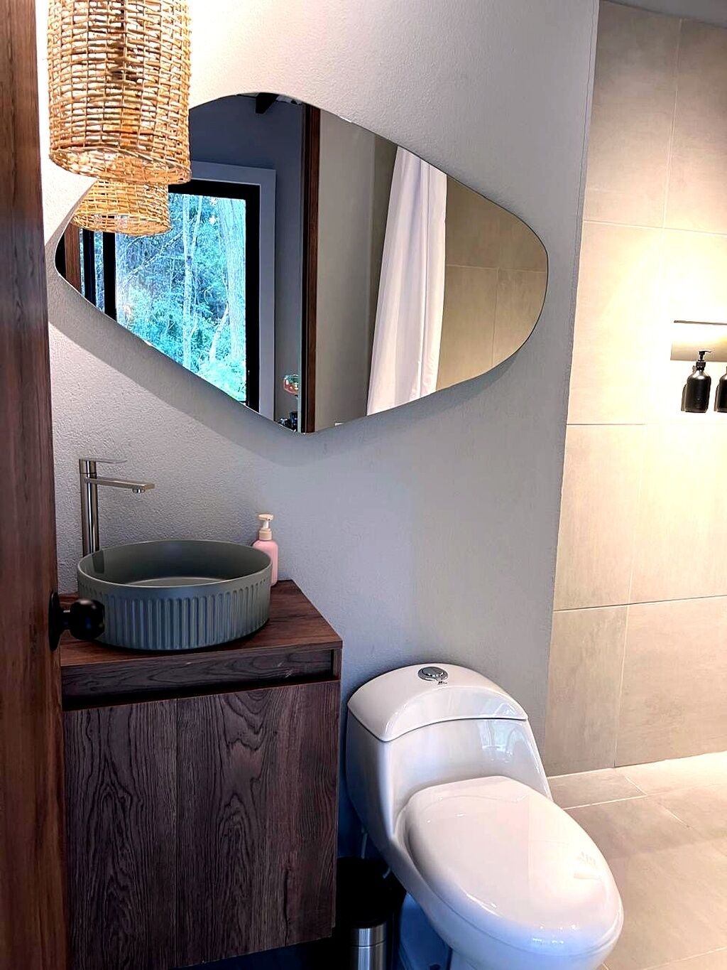 Deluxe Apartment, Balcony, Mountain View | Bathroom