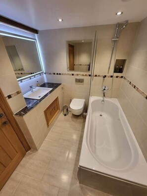 Bathroom - Meadow View Aysgarth (Aysgarth)